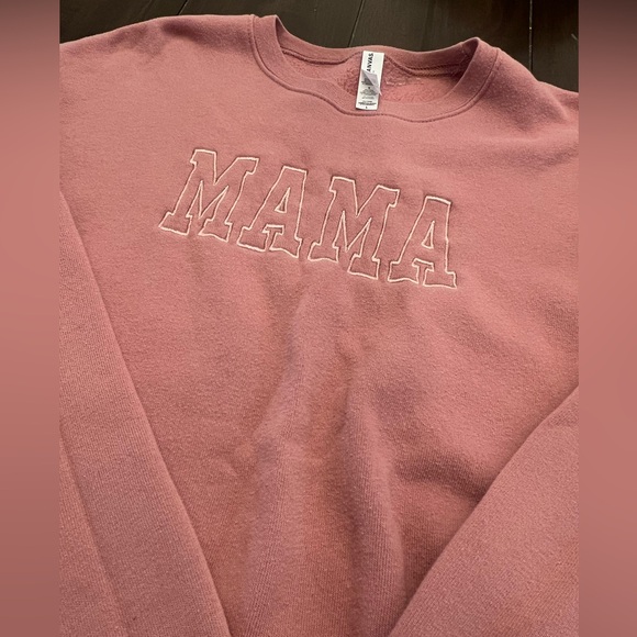 MAMA Crewneck Sweatshirt in Dusty Rose size large - Picture 2 of 3
